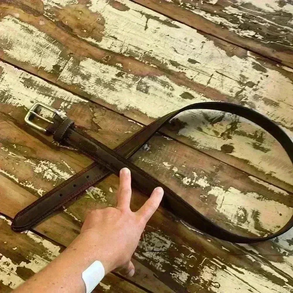 Columbia Other - Columbia Brown, leather belt, size 38